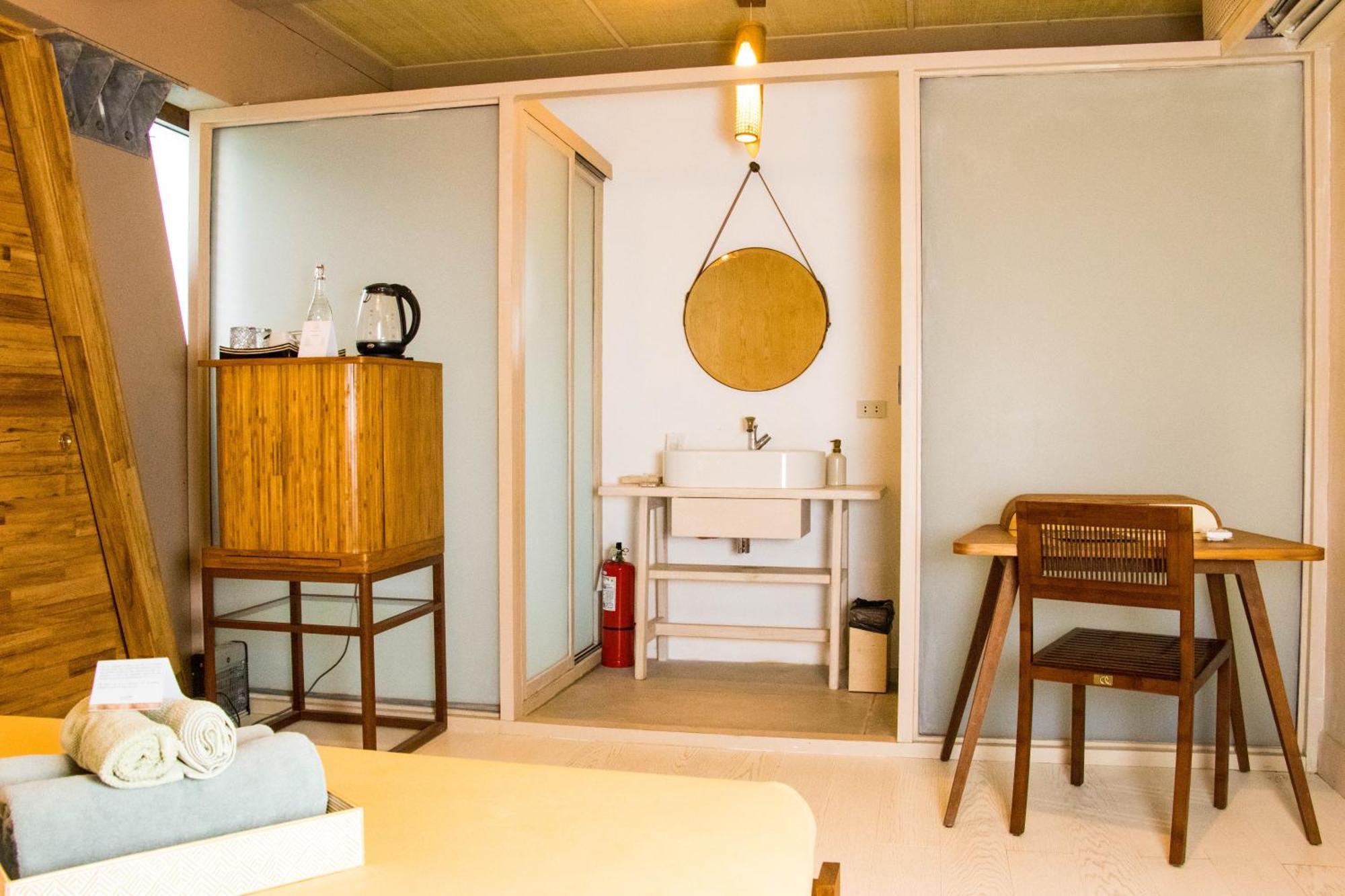 Asmara Urban Resort & Lifestyle Village Powered By Aston Cebu Exteriör bild