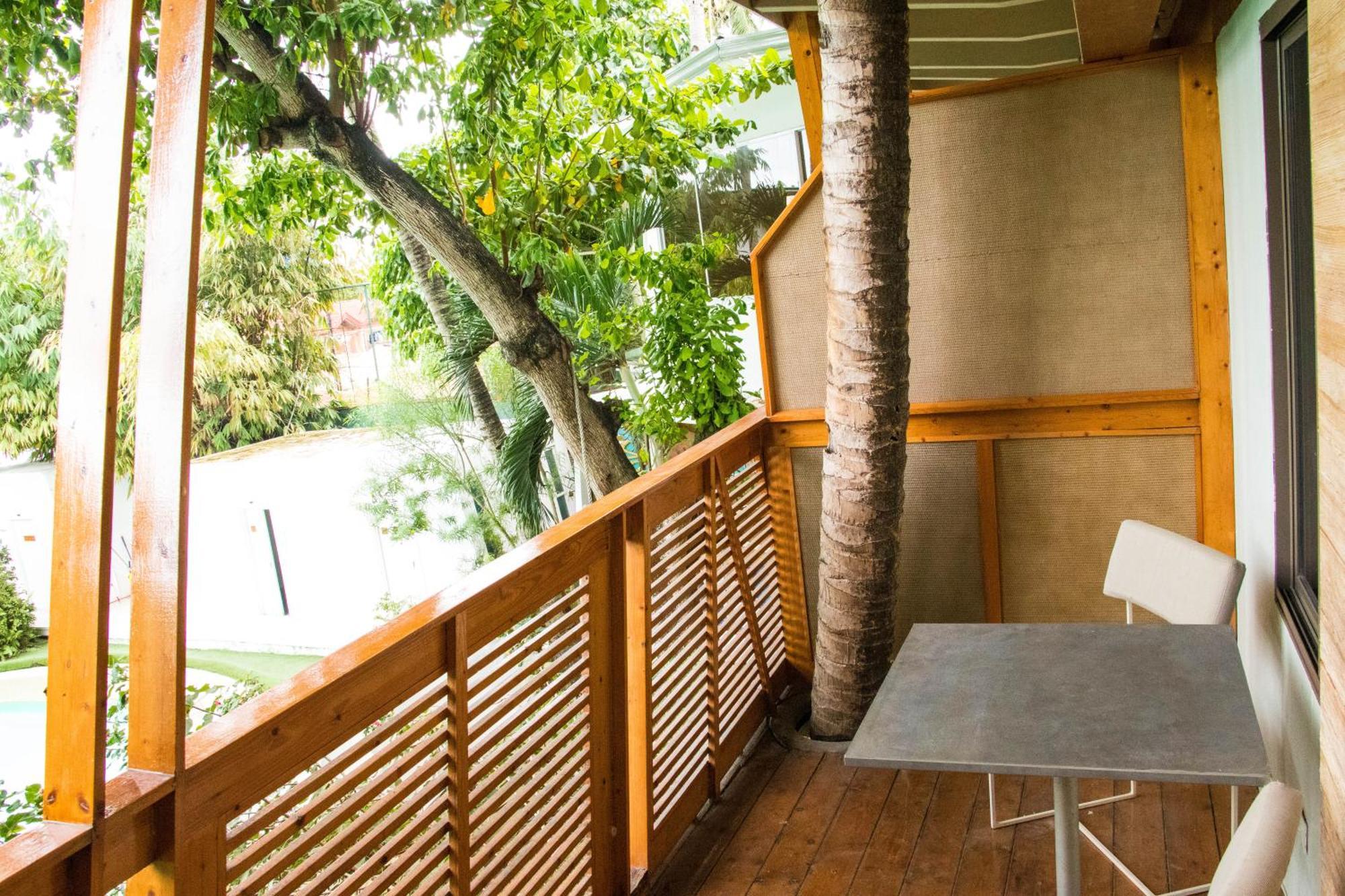 Asmara Urban Resort & Lifestyle Village Powered By Aston Cebu Exteriör bild
